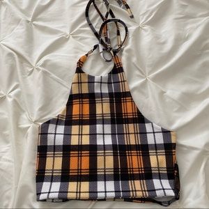 Pretty Little Thing clueless top💛🤍